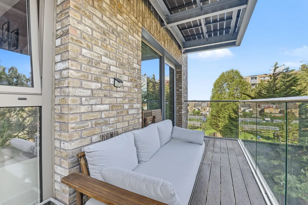 Ironworks Way, London, E13, photo 18