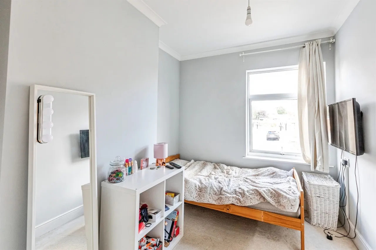 Scarborough Street, Irthlingborough, NN9, photo 9