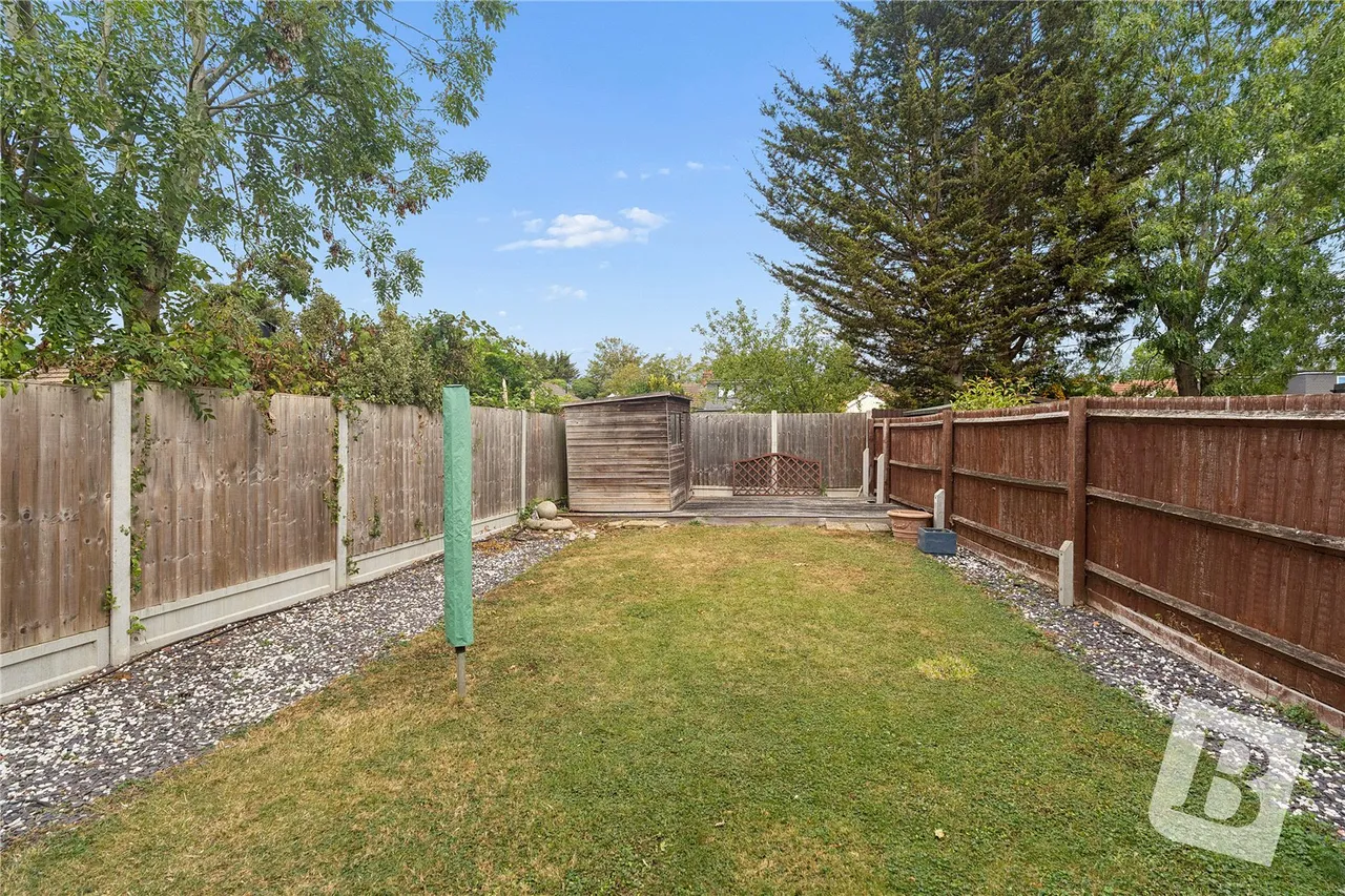 St. Marys Lane, Upminster, RM14, photo 9