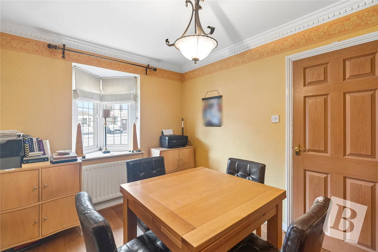 St. Marys Lane, Upminster, RM14, photo 6