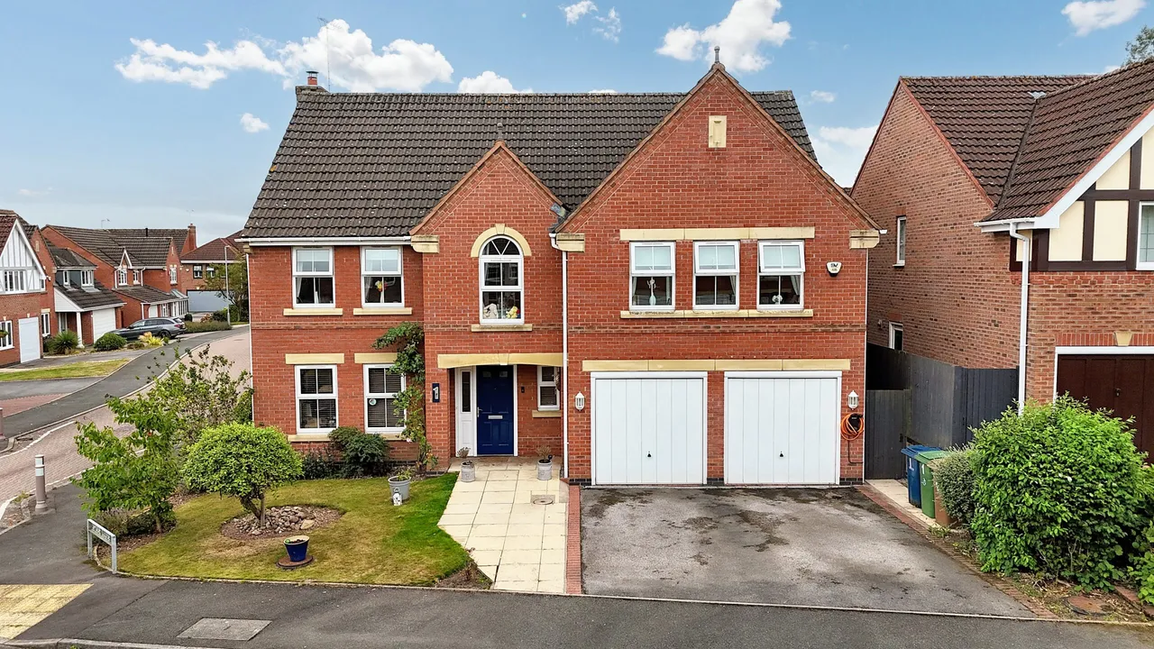 6 bed house for sale, Spode Close, Stone, ST15