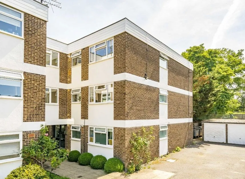 2 bed flat to rent — Park Road, Chiswick, W4