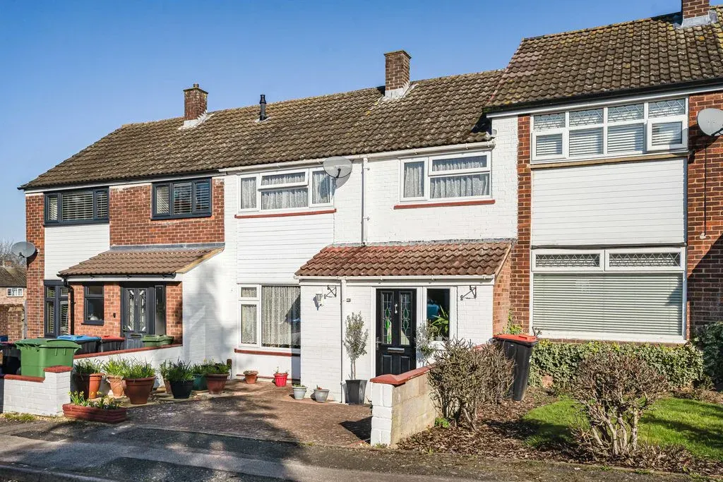 3 bed house for sale — Whitby Close, Bletchley, Milton Keynes, Buckinghamshire, MK3 6NN