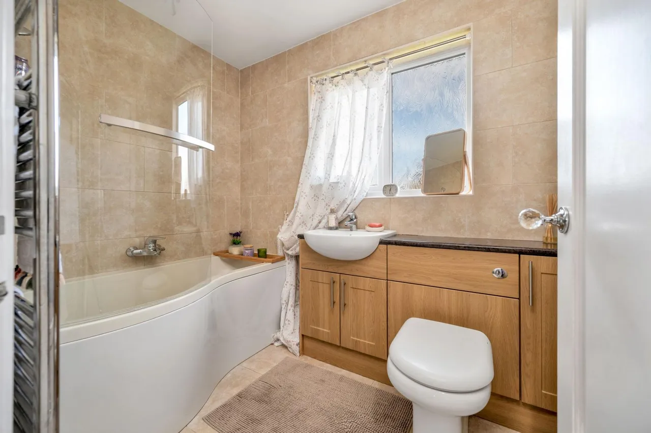 Oak Road, Stamford, PE9, photo 16