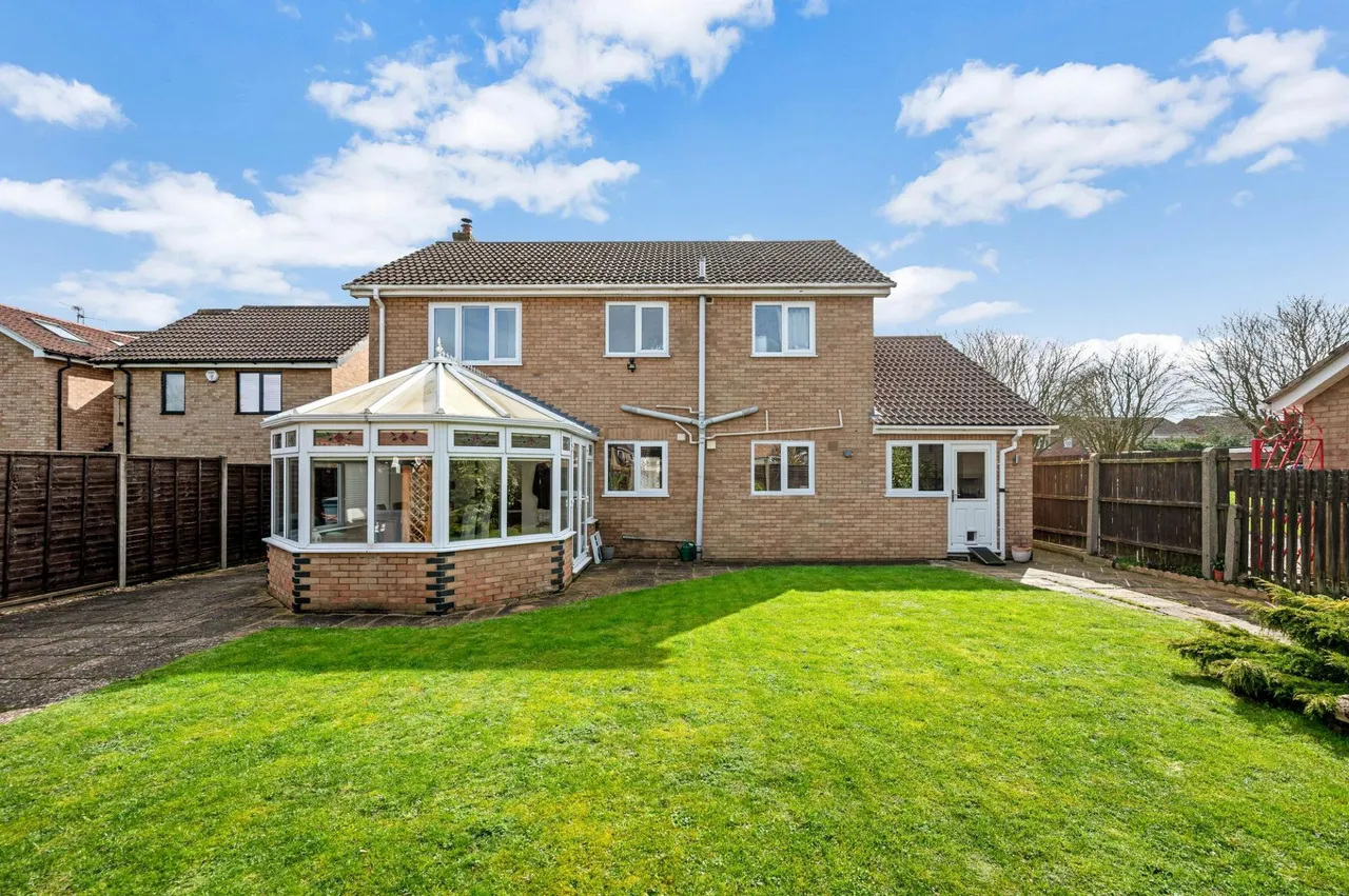 Oak Road, Stamford, PE9, photo 2