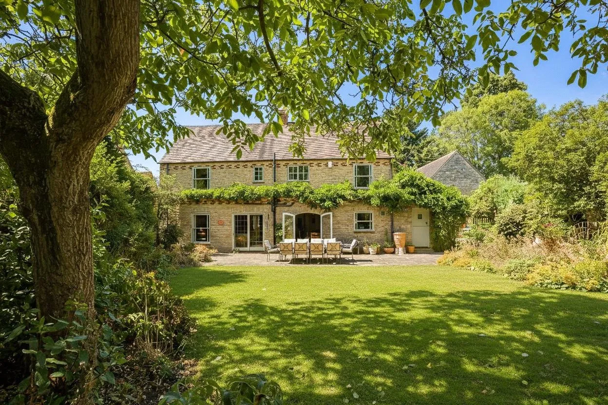 5 bed house for sale, Church Road, Horspath, OX33