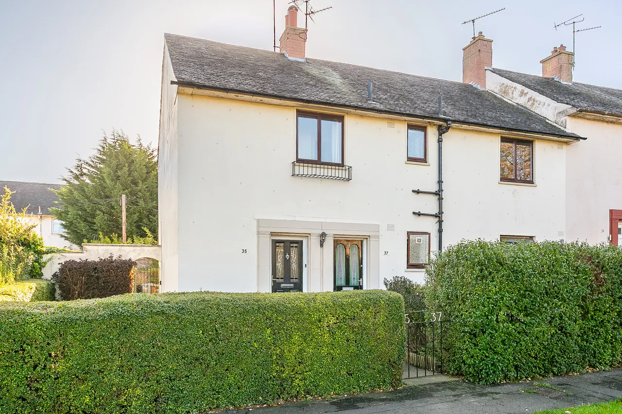 2 bed flat for sale, Ravenswood Avenue, The Inch, EH16