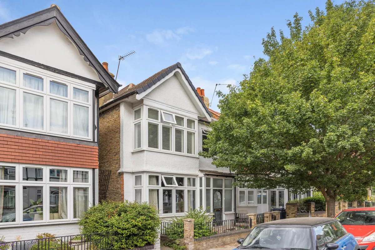 5 bed house for sale, Lancaster Gardens, London, W13