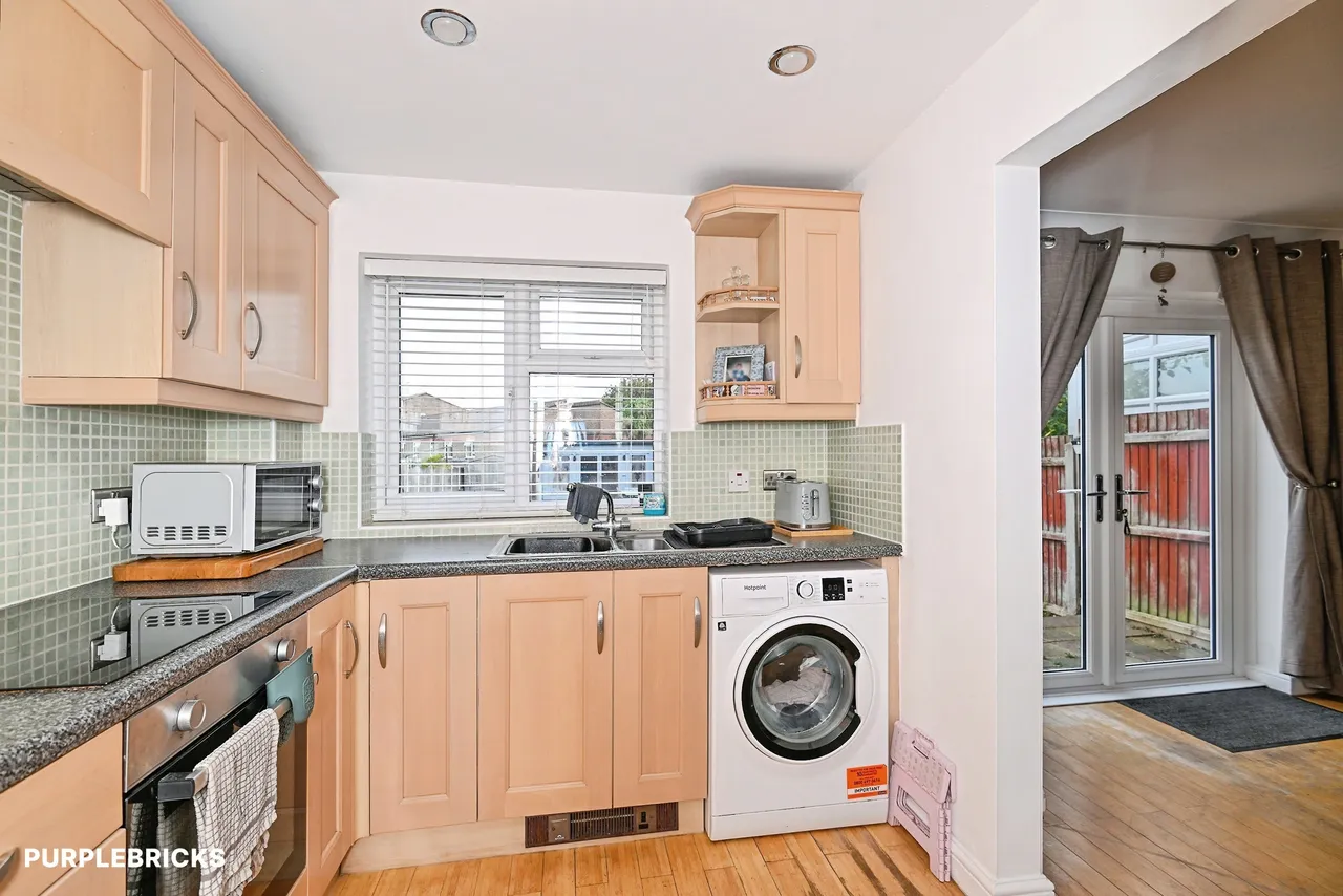 Tadburn Green, Chatham, ME5, photo 12