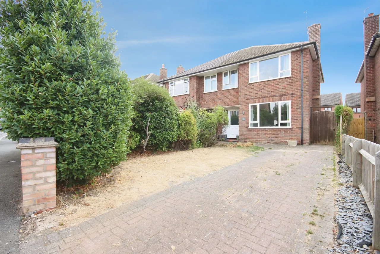 3 bed house for sale — Hatherell Road, Radford Semele, Leamington Spa