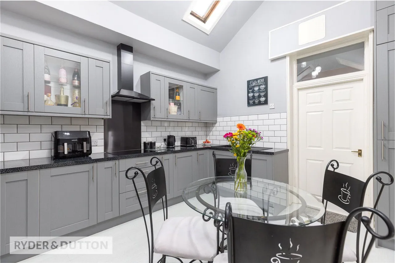Lodge Lane, Bacup, OL13, photo 10
