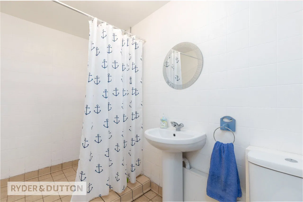 Lodge Lane, Bacup, OL13, photo 19