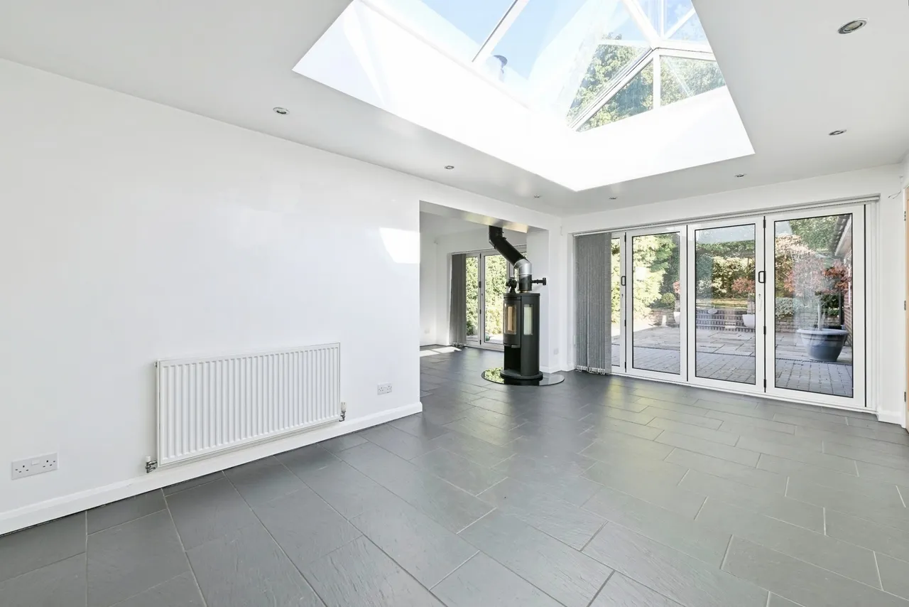 Wollaton Vale, Wollaton, NG8, photo 5