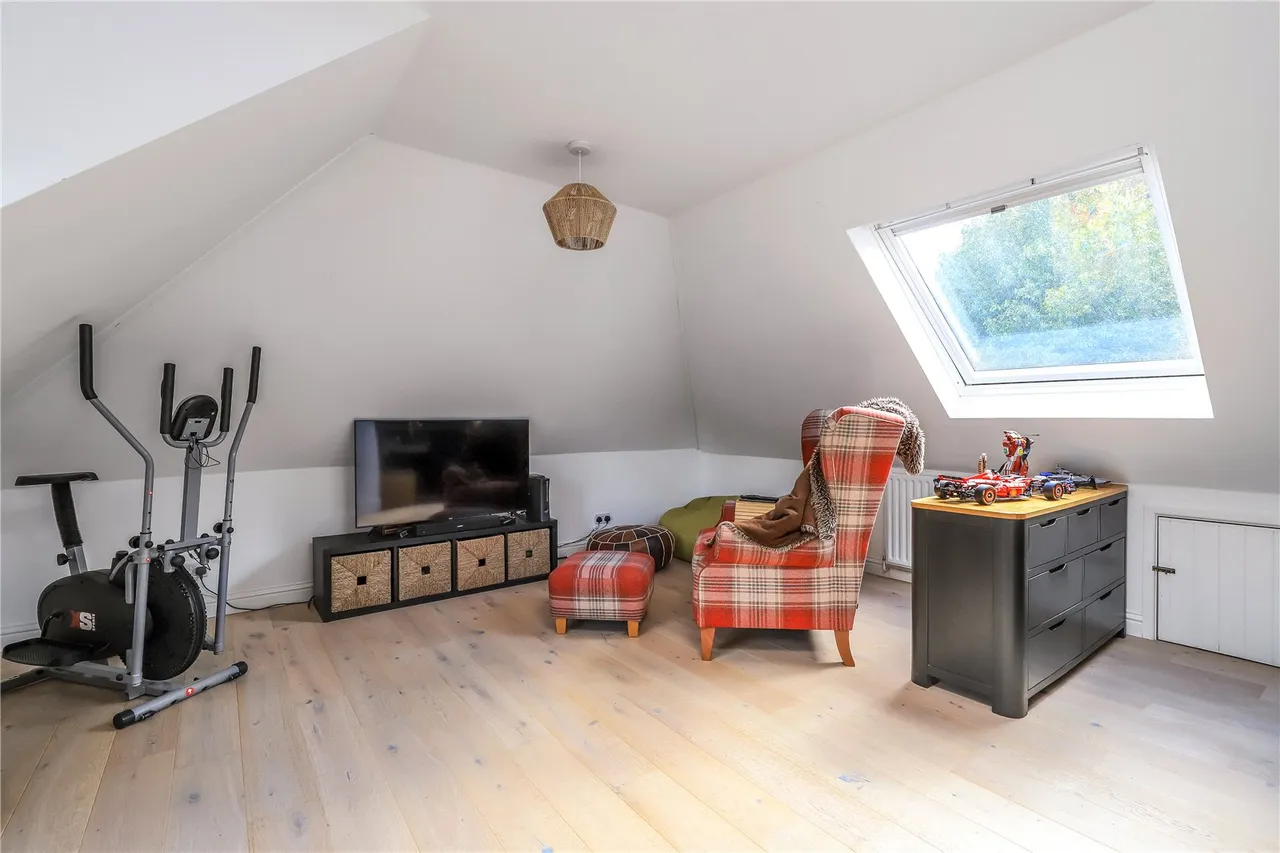 Whitchers Meadow, Alderbury, Salisbury, Wiltshire, SP5 3TL, photo 14
