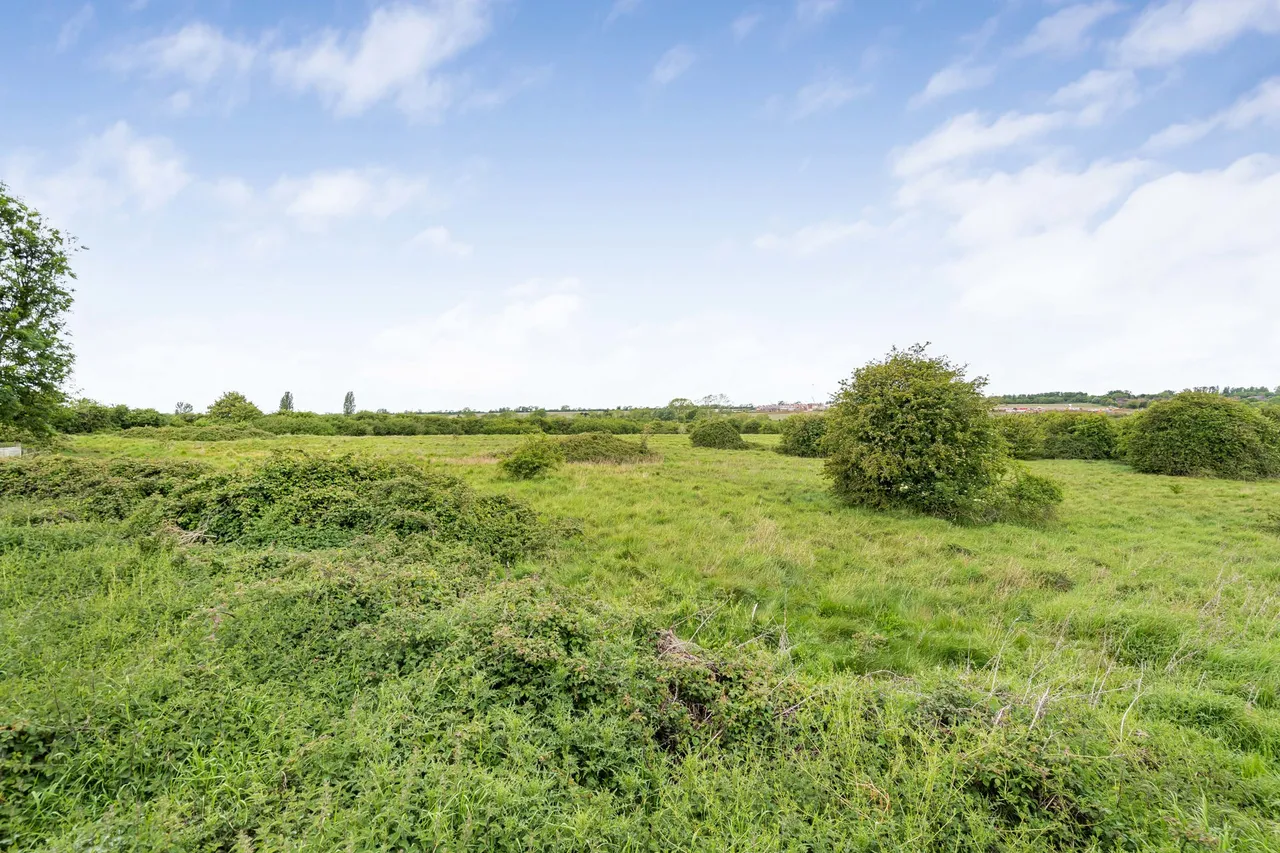 Greenway, Newton Longville, MK17, photo 20