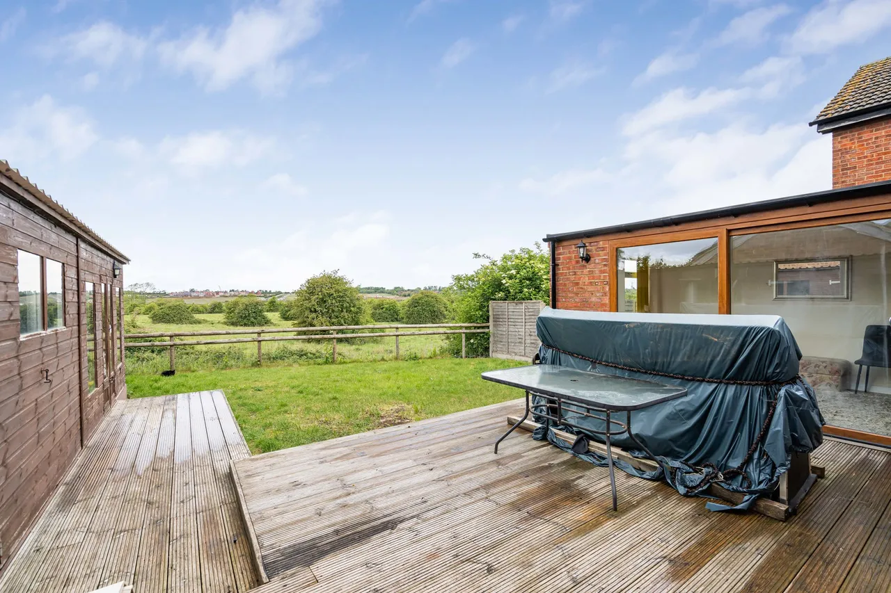 4 bed house for sale, Greenway, Newton Longville, MK17