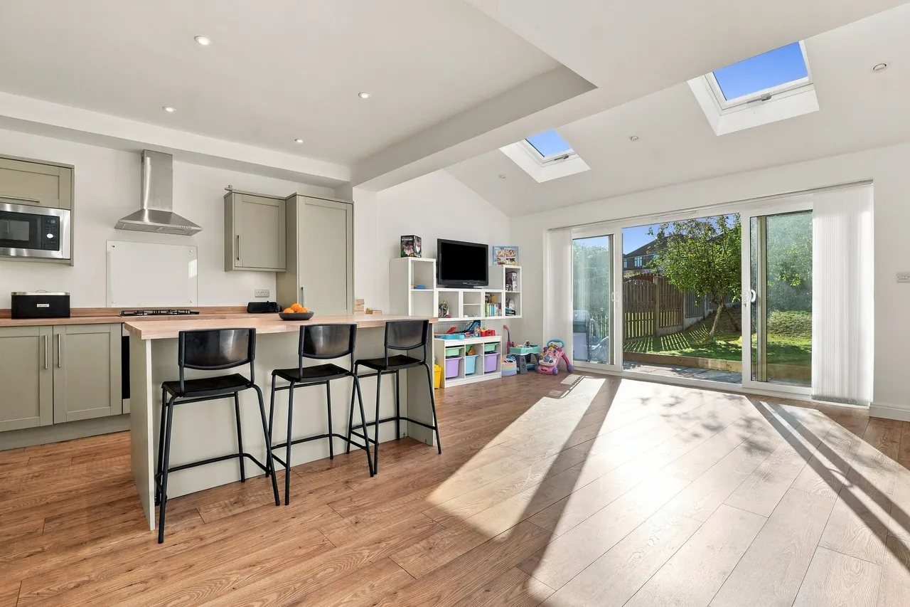 Backmoor Road, Sheffield, S8, photo 2