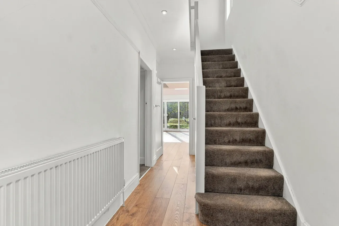 Backmoor Road, Sheffield, S8, photo 6