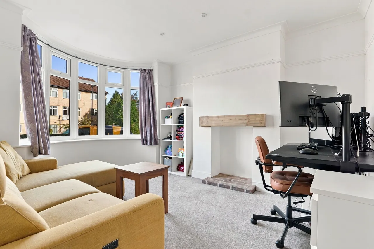 Backmoor Road, Sheffield, S8, photo 3