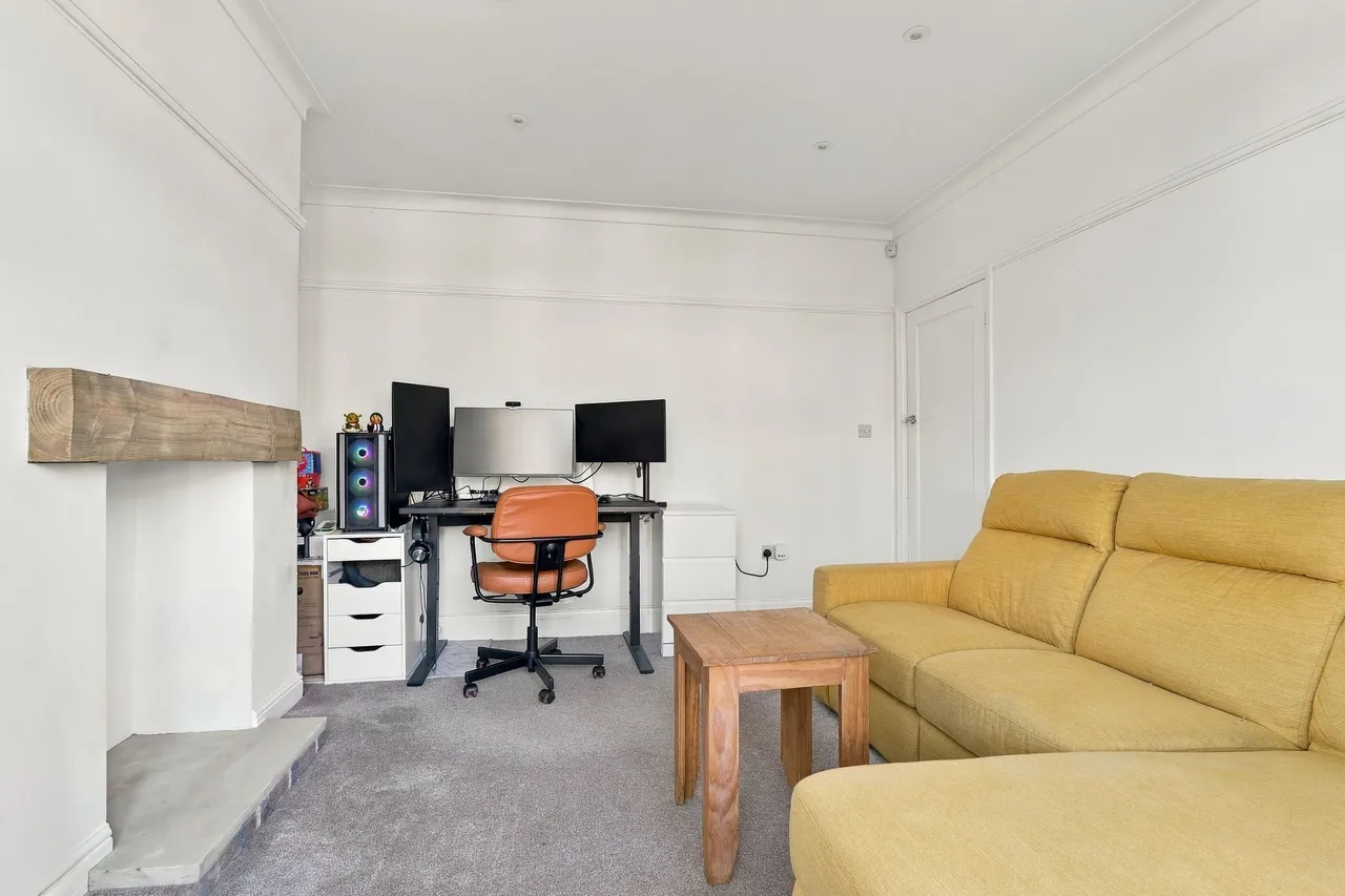 Backmoor Road, Sheffield, S8, photo 7