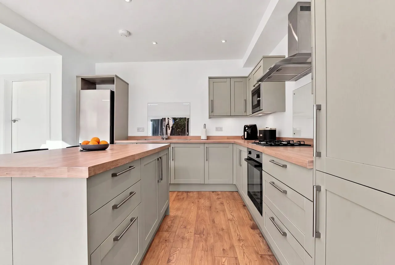 Backmoor Road, Sheffield, S8, photo 9