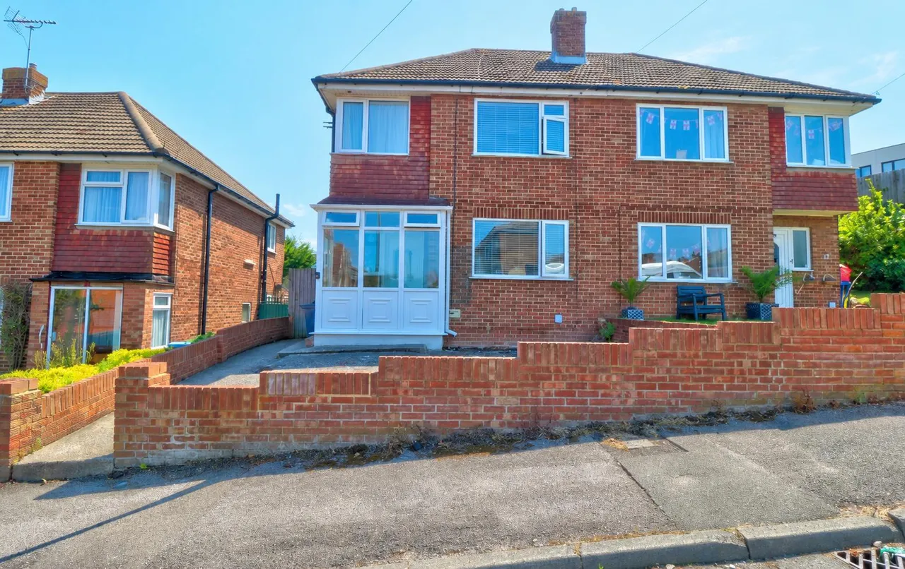 3 bed house for sale, Kings Road, Ramsgate, CT11