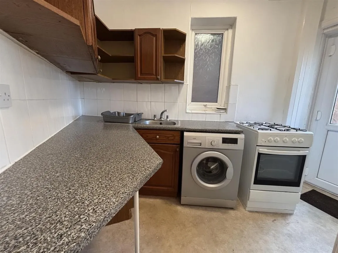 Old Road, Wigan, WN4, photo 10