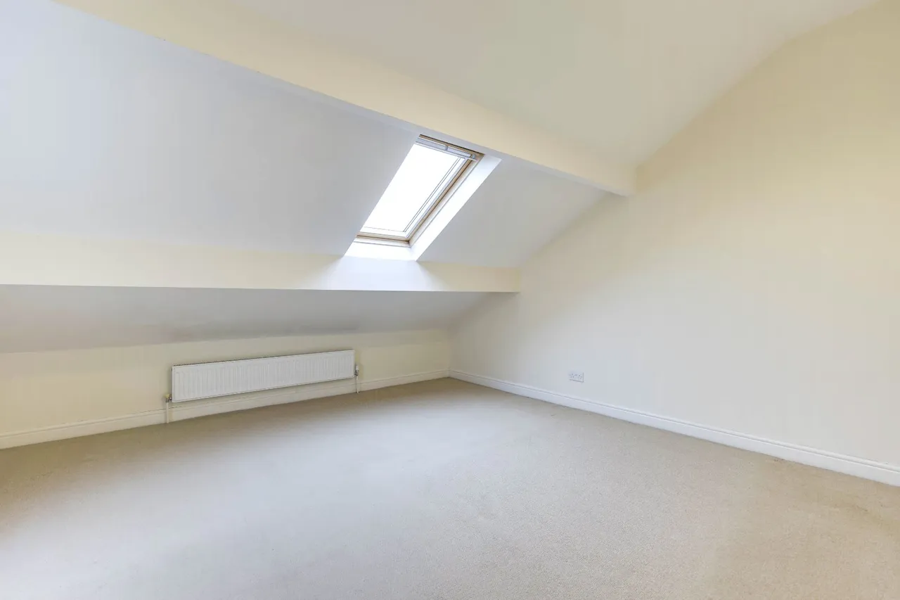 Hillcrest Rise, Leeds, LS16, photo 14