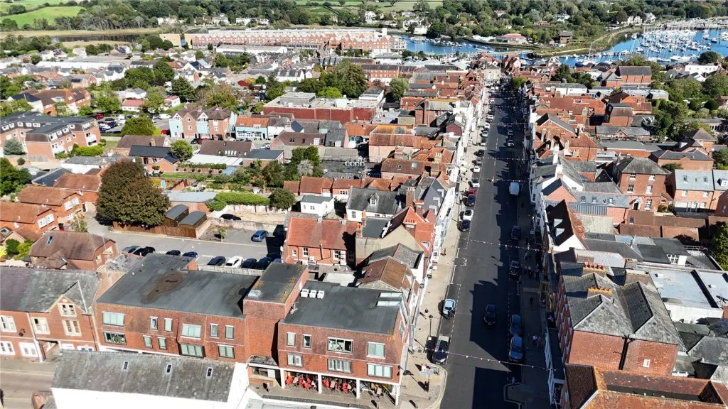 Lymington, Hampshire, photo 8