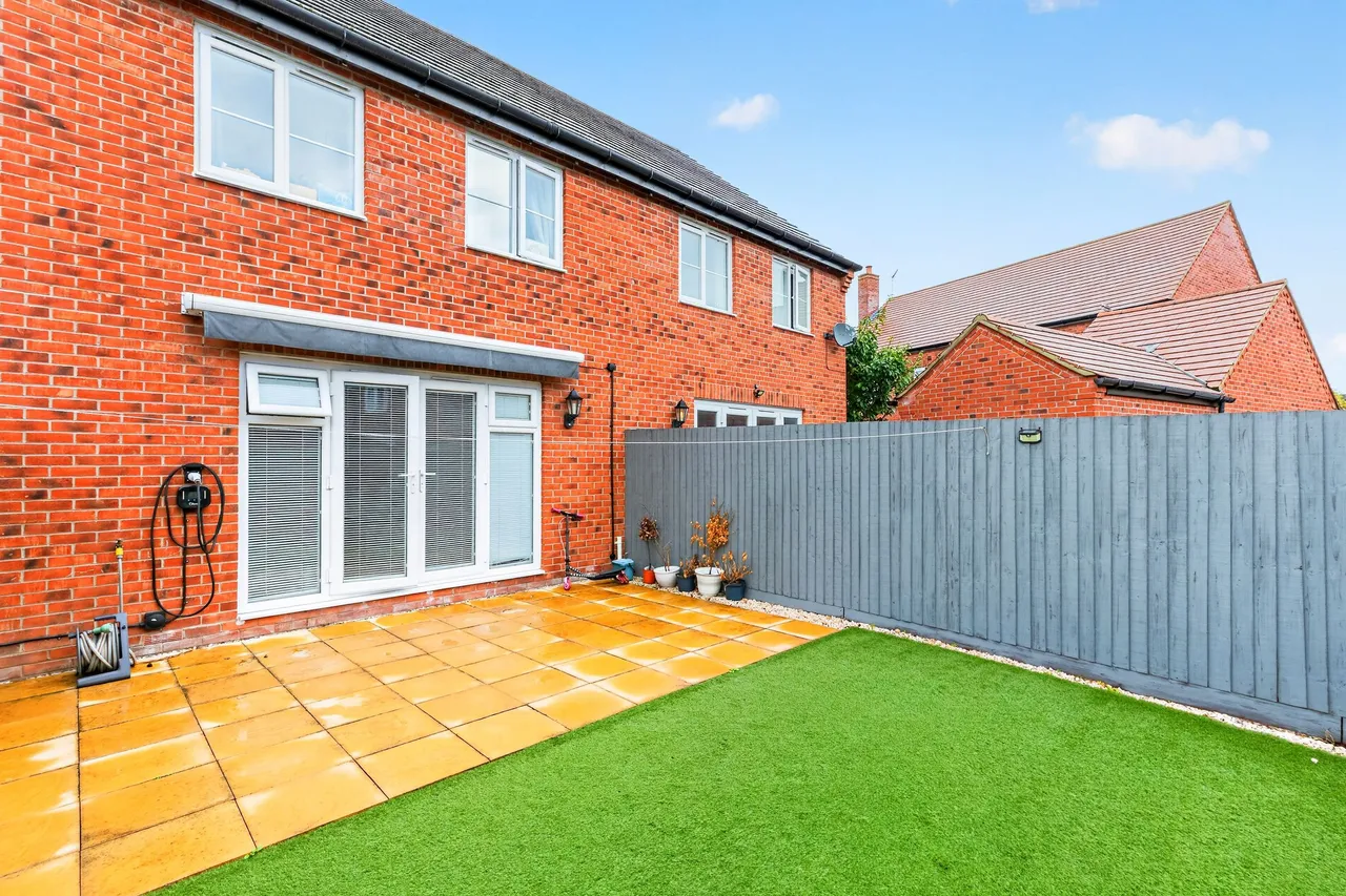 Squirrels Street, Bishopton, CV37, photo 12