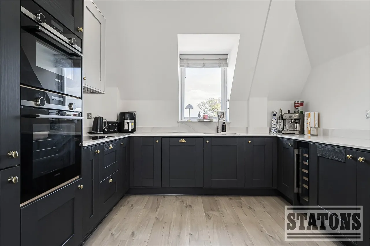 Trento Mews, Barnet, EN4 0FF, photo 3