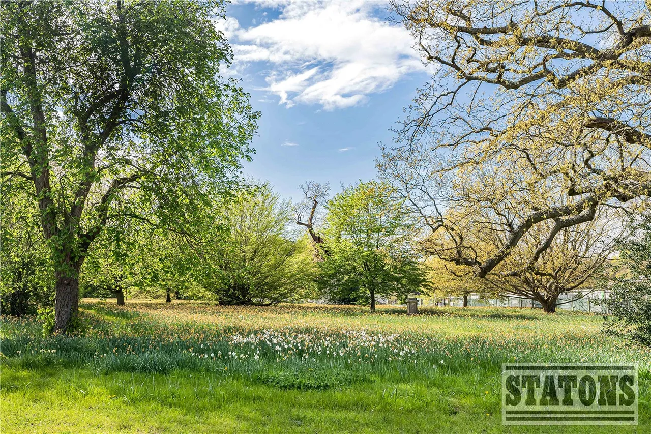Trento Mews, Barnet, EN4 0FF, photo 16