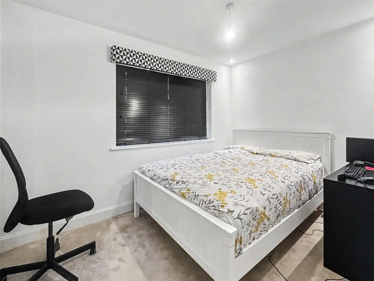 Alder Grove, Shinfield, Reading, Berkshire, RG2 9RA, photo 13