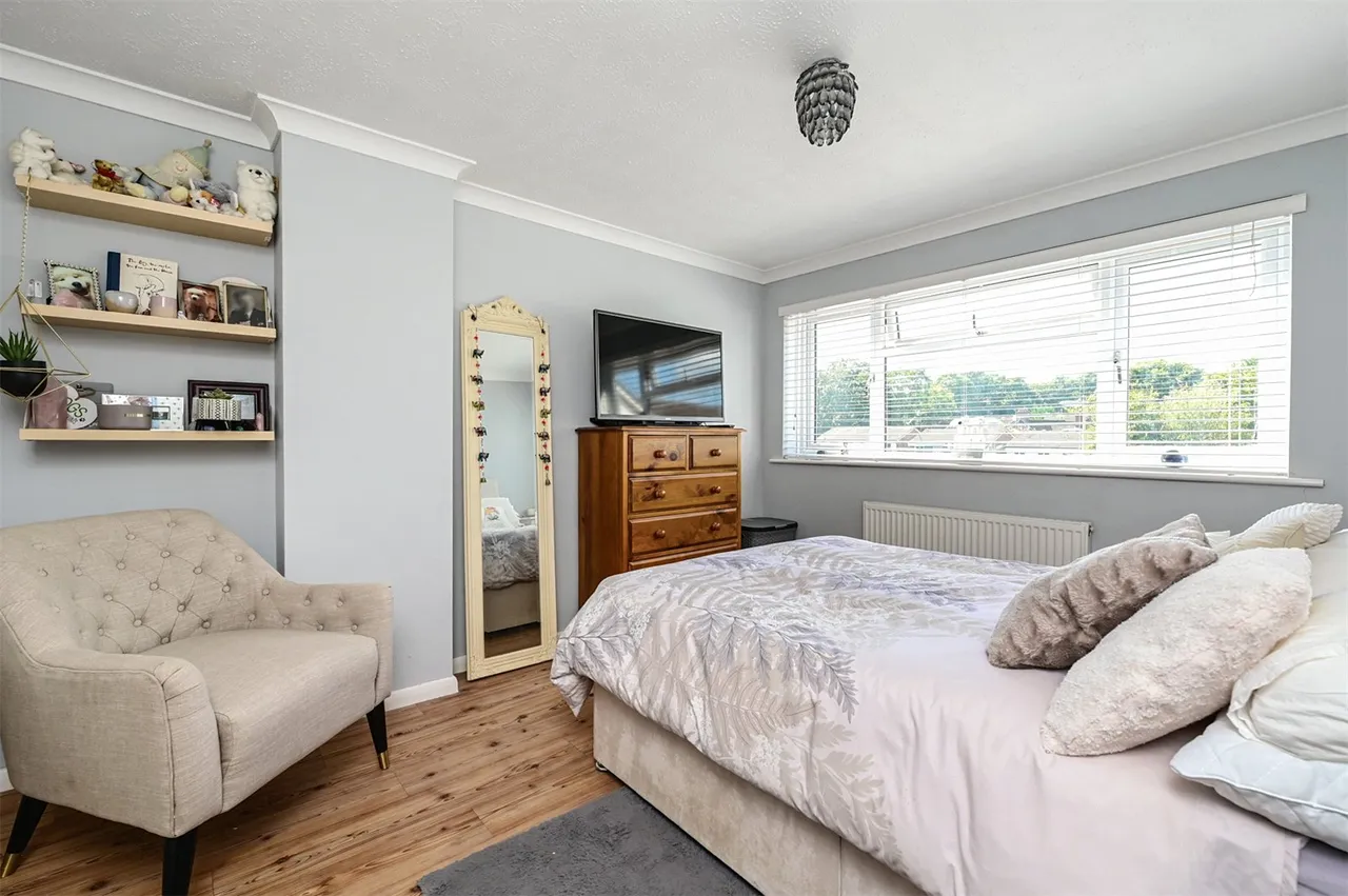 Hampton Close, Church Crookham, Fleet, Hampshire, GU52 8LB, photo 6