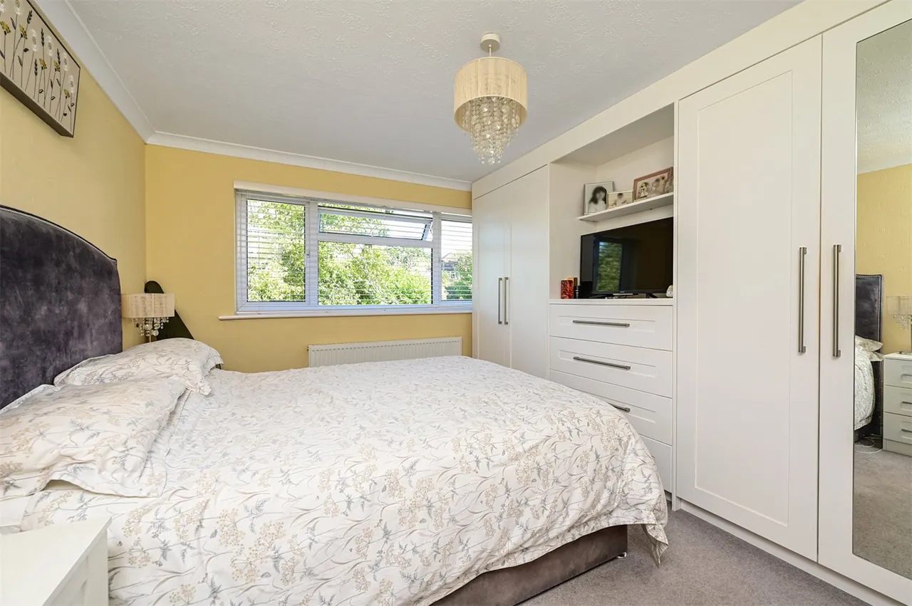 Hampton Close, Church Crookham, Fleet, Hampshire, GU52 8LB, photo 7