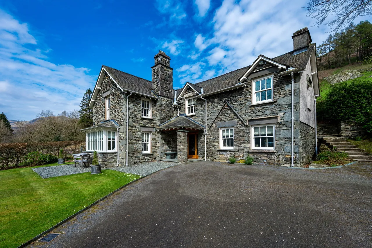 4 bed house for sale, Michaels Nook Cottage, Grasmere, LA22