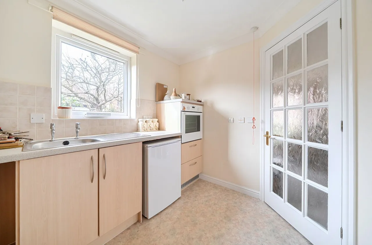Stockbridge Road, Chichester, PO19, photo 10