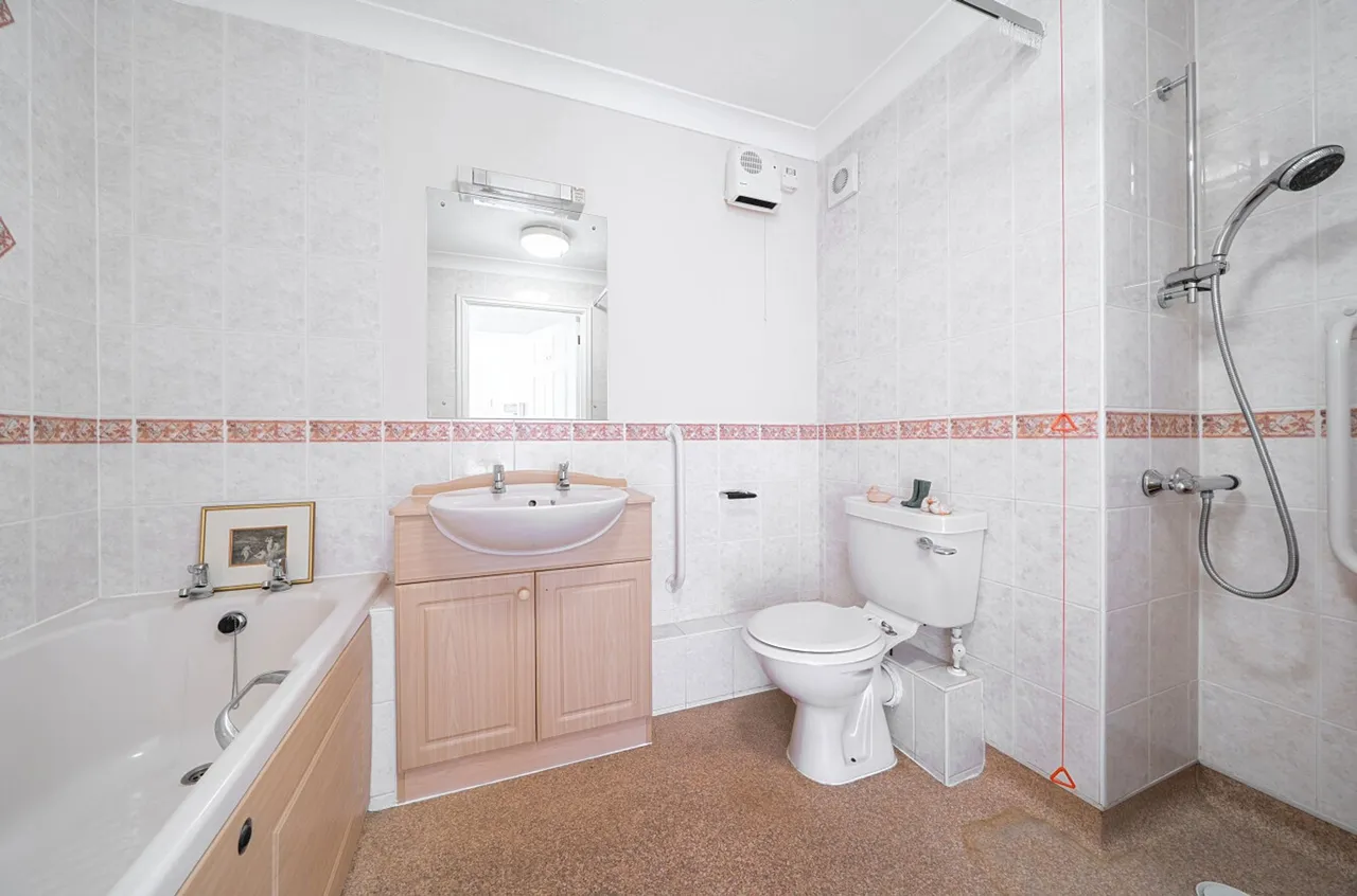 Stockbridge Road, Chichester, PO19, photo 15