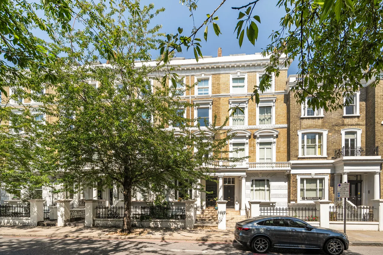 2 bed flat for sale — Flat 3, 15 Redcliffe Gardens, London