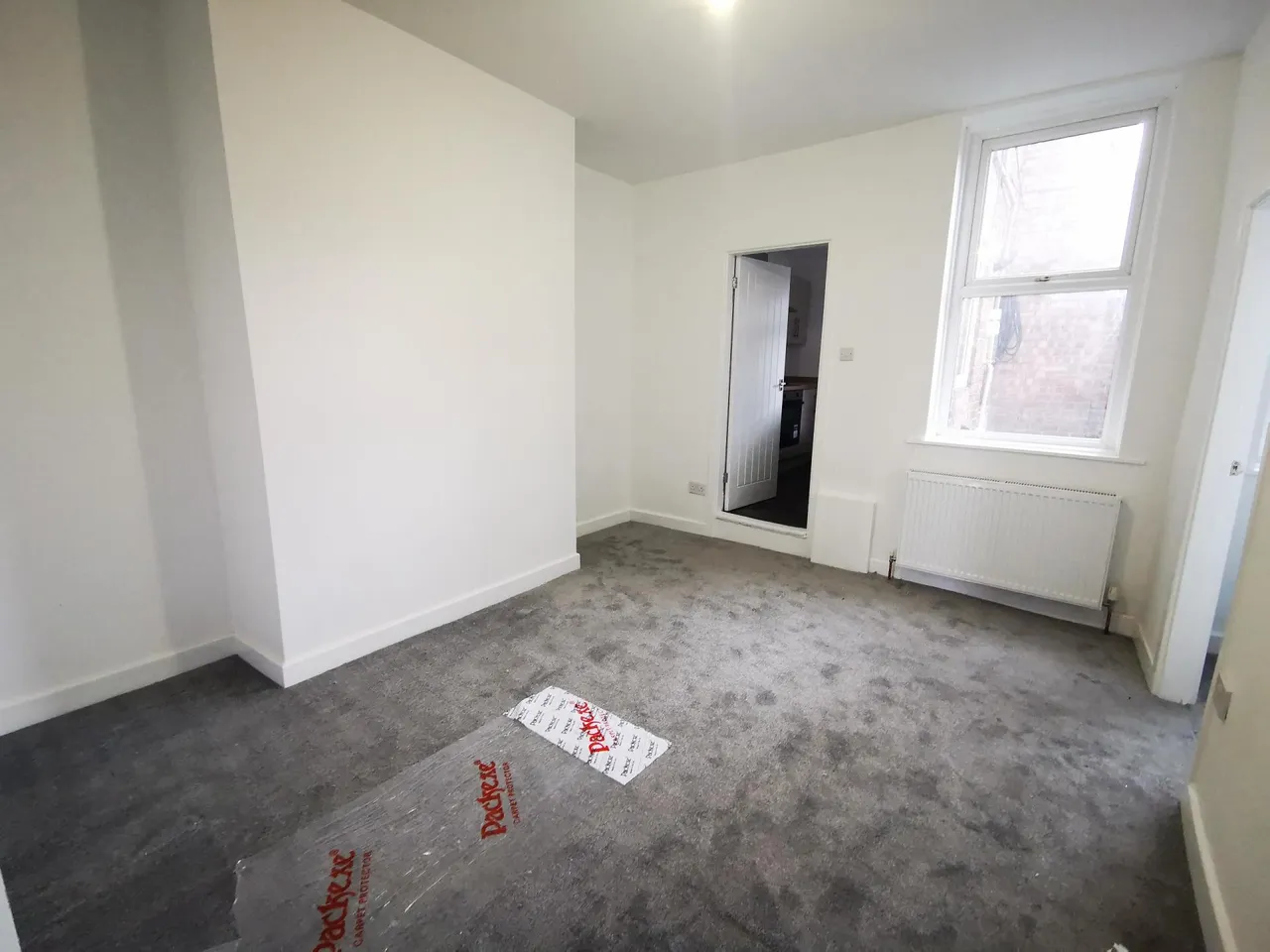 Bensham Crescent, Gateshead, NE8, photo 4