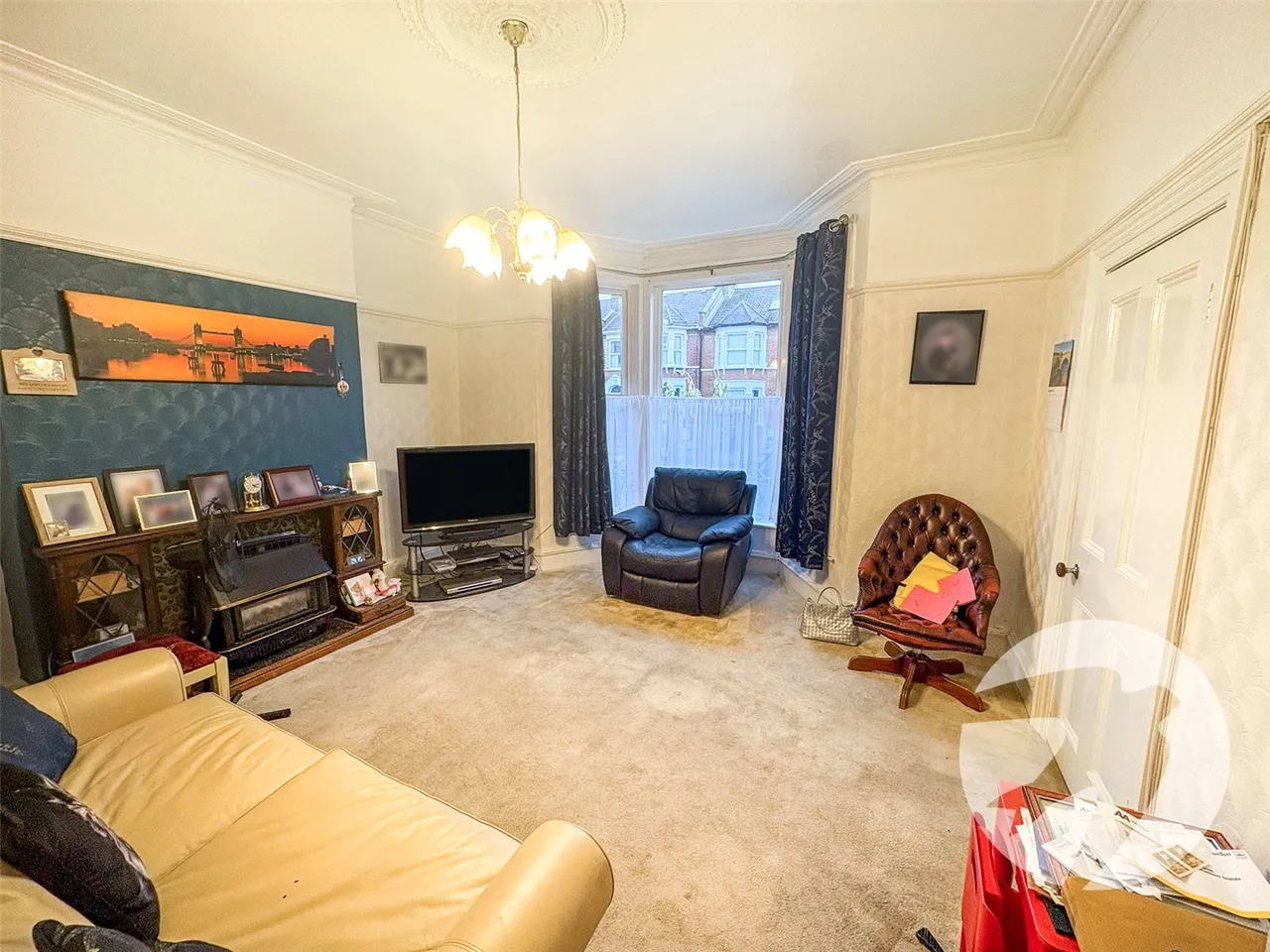 Earlshall Road, London, SE9, photo 2