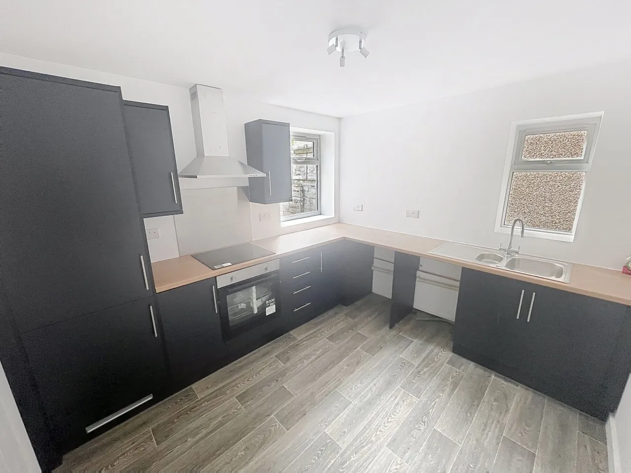 Quarella Road, Bridgend, CF31, photo 2