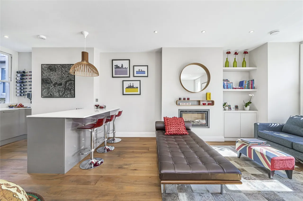 Beira Street, London, SW12, photo 12