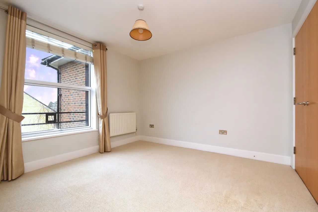 Wooderson Court, 55 Rectory Road, BR3, photo 4