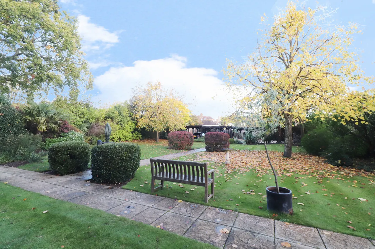 Wooderson Court, 55 Rectory Road, BR3, photo 11