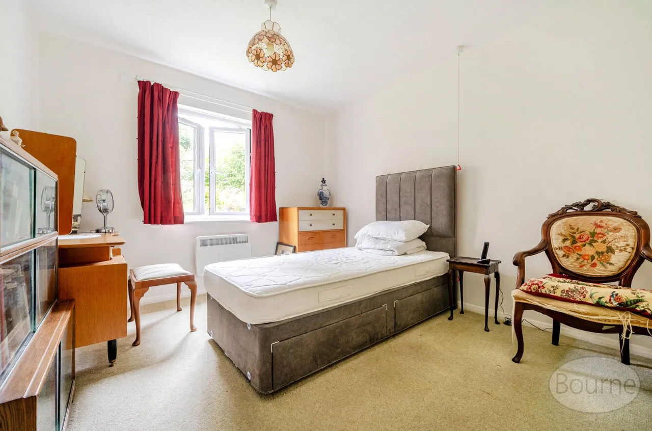 Hylton Road, Petersfield, GU32, photo 8