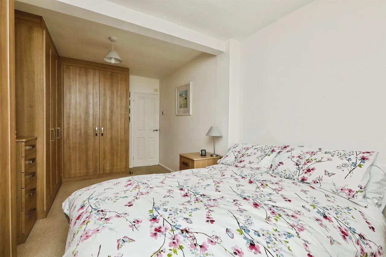 Edinburgh Drive, North Anston, SHEFFIELD, photo 7