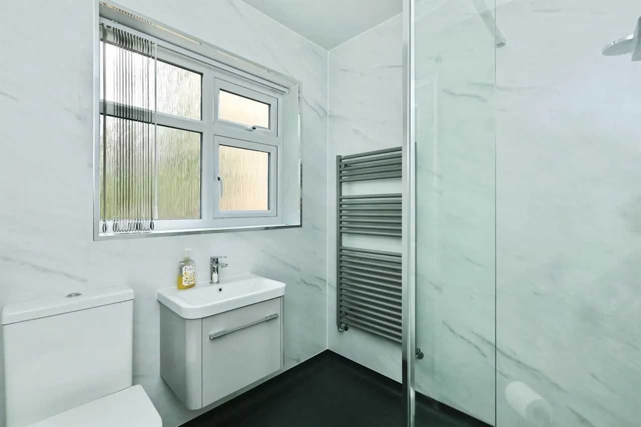 Edinburgh Drive, North Anston, SHEFFIELD, photo 10
