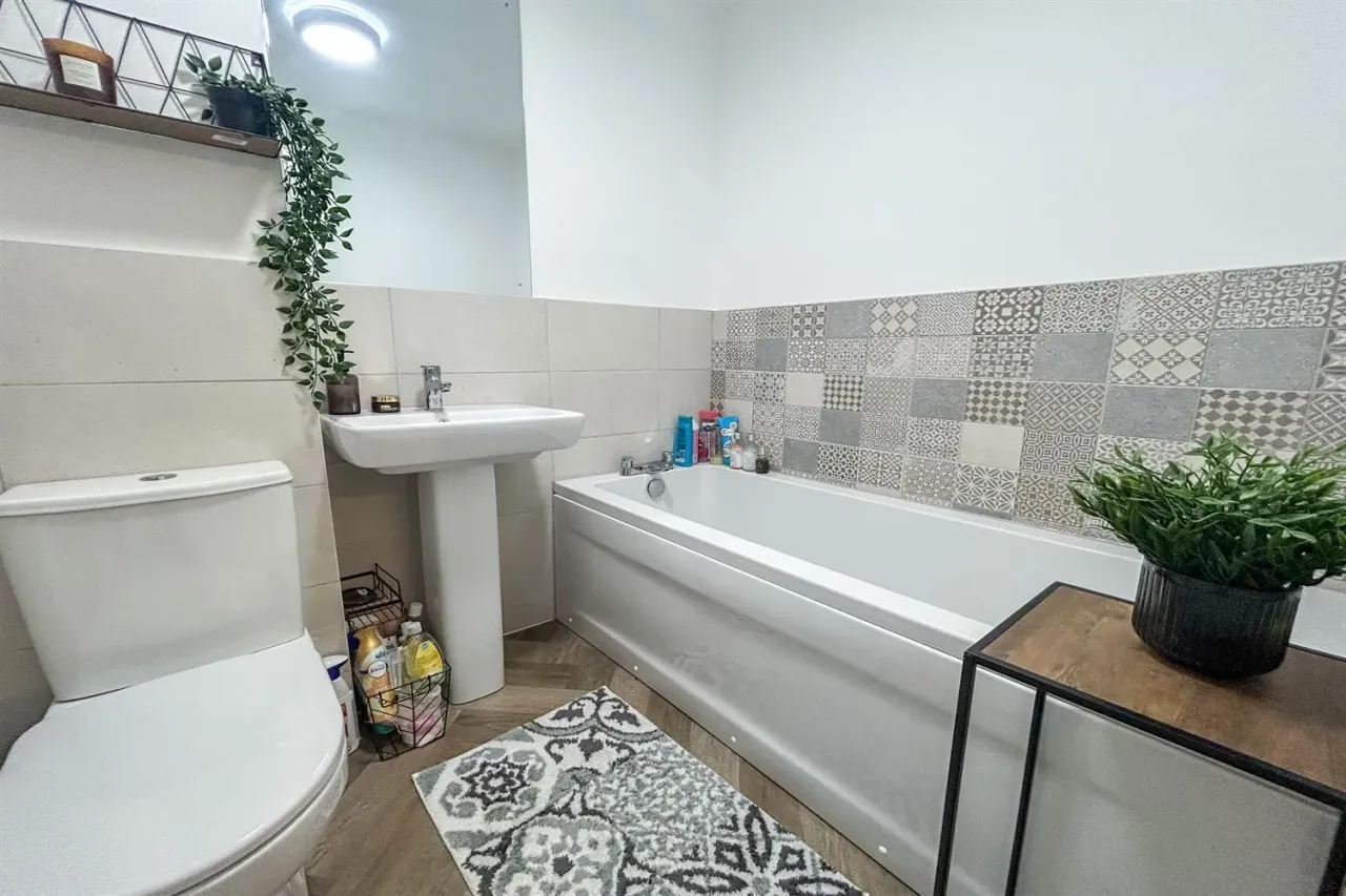 Scarcroft Close, Sunderland, SR3, photo 10