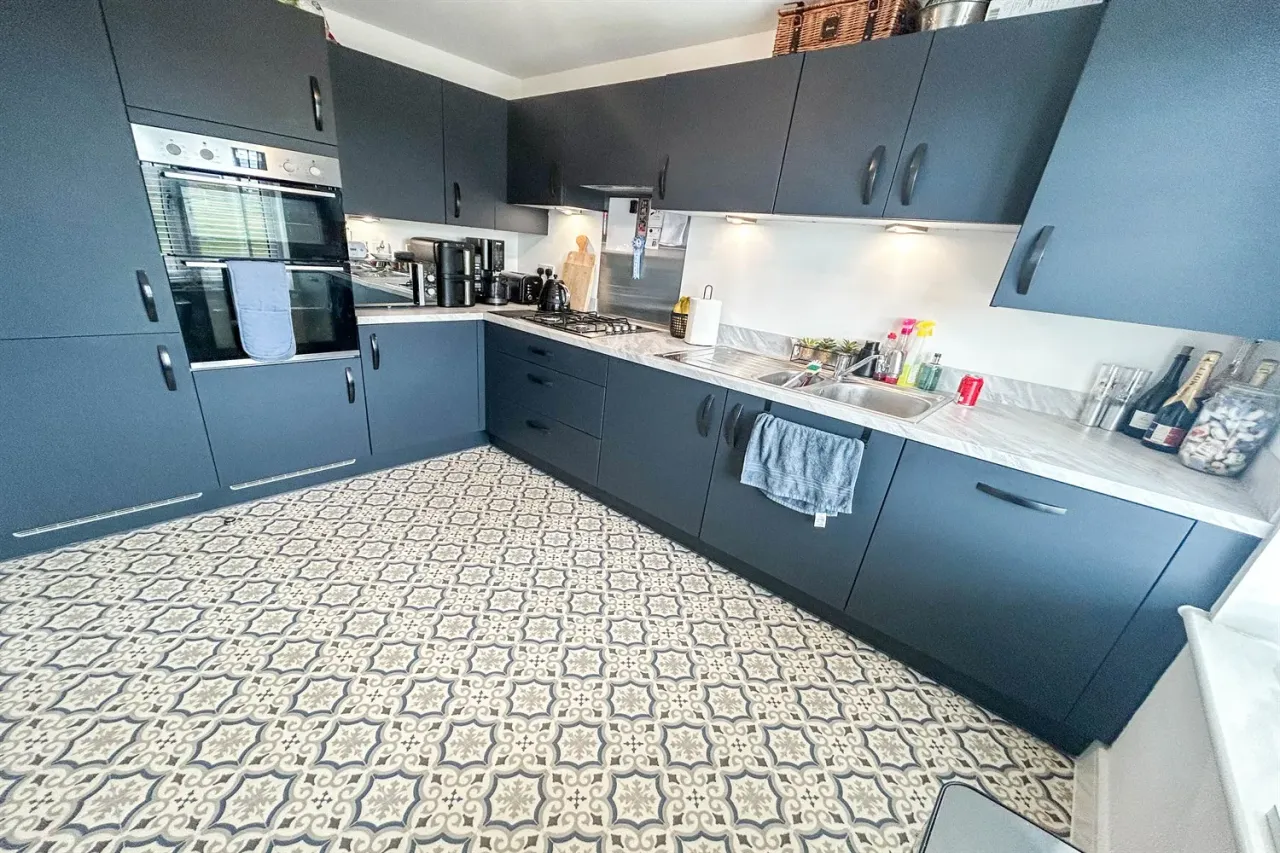 Scarcroft Close, Sunderland, SR3, photo 3
